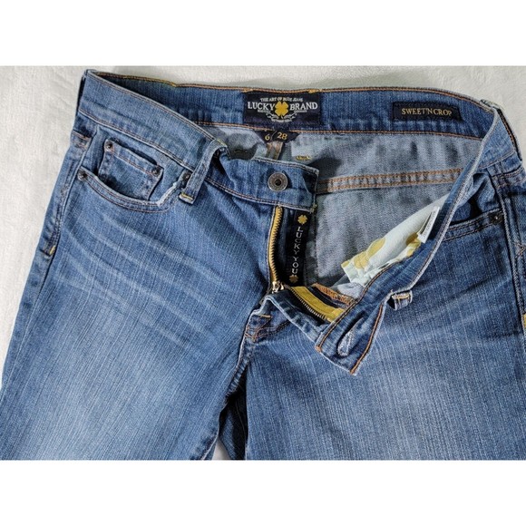 Lucky Brand Sweet N Crop Size 28 Blue Denim Mid-Rise Straight Leg Women's Jeans - Picture 4 of 16